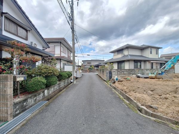 草津市南笠町　新築一戸建て　２４－１期　２号棟