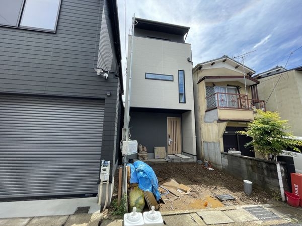 京都市伏見区醍醐御園尾町　新築一戸建て
