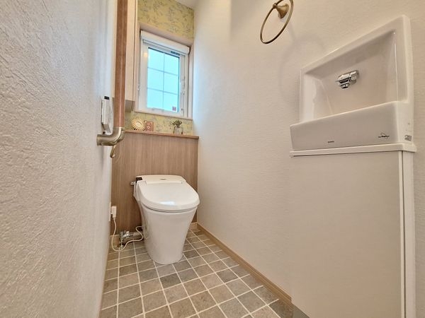 大津市大江６丁目の中古一戸建て