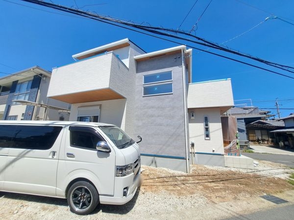 京都市伏見区久我本町　新築一戸建て