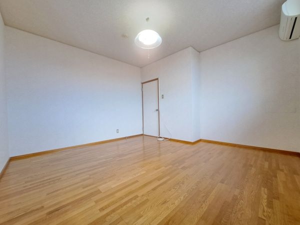 草津市南笠東３丁目の中古一戸建て