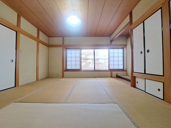 草津市南笠東３丁目の中古一戸建て