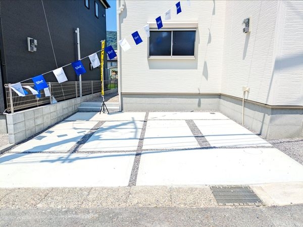 大津市錦織２丁目　新築一戸建て　１号棟