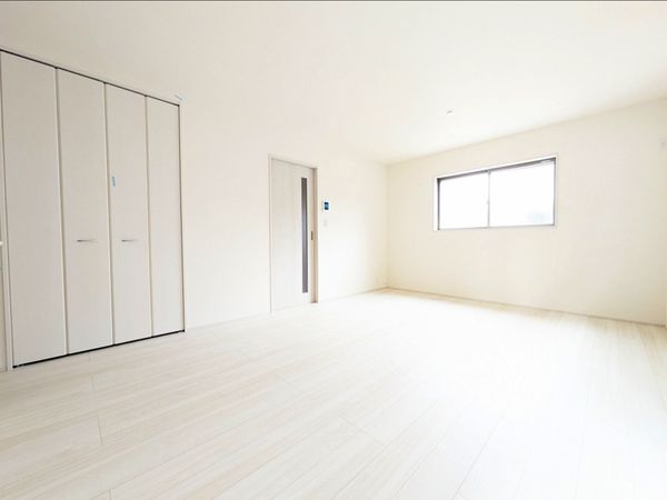 大津市錦織２丁目　新築一戸建て　１号棟