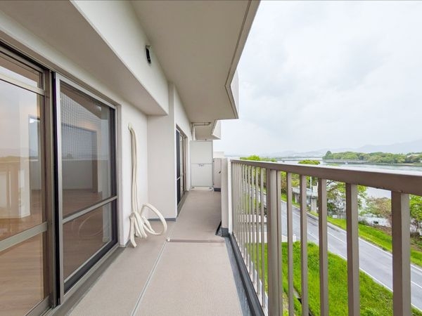 ヴィア・プレッソ　中古マンション