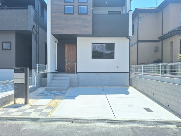 大津市向陽町　新築一戸建て　2号棟