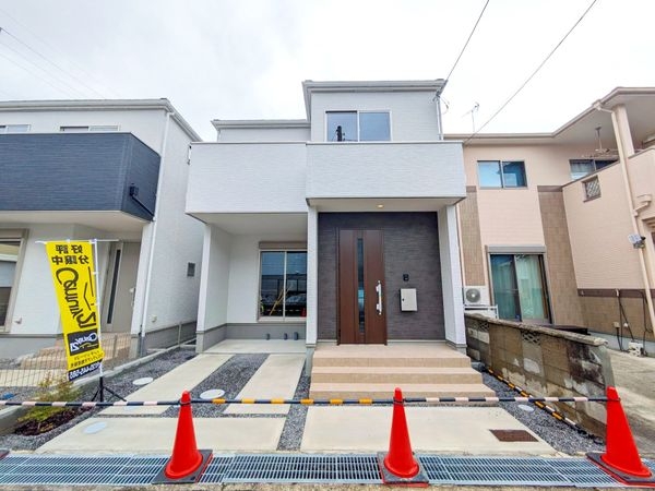 草津市上笠２丁目　新築一戸建て　1号棟