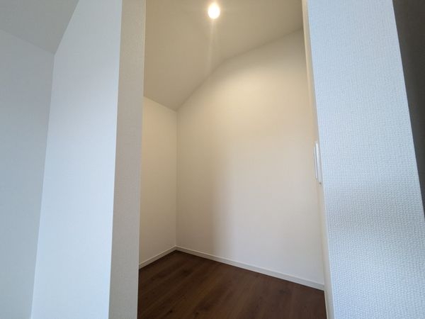 草津市上笠２丁目　新築一戸建て　2号棟