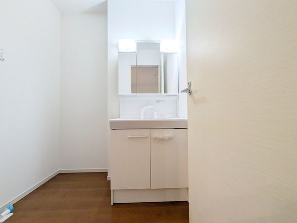 草津市上笠２丁目　新築一戸建て　2号棟
