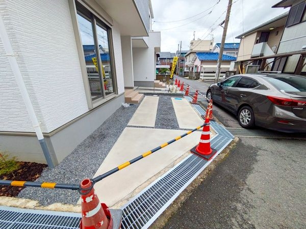 草津市上笠２丁目　新築一戸建て　2号棟