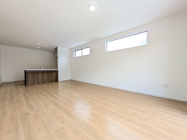 守山市下之郷1丁目 新築一戸建て 1号棟(リビング)