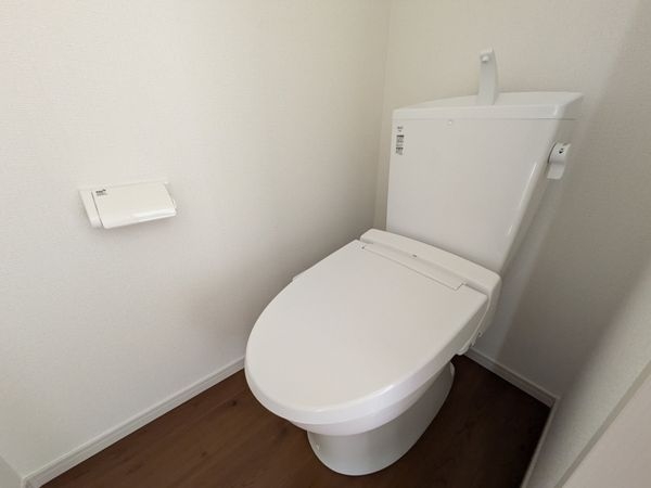 守山市下之郷１丁目　新築一戸建て　2号棟