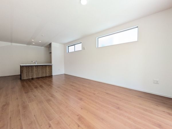 守山市下之郷１丁目　新築一戸建て　2号棟