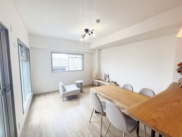 グローバル守山3　中古マンション