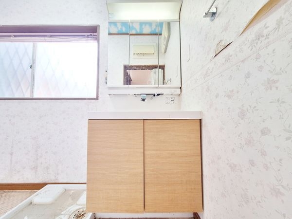大津市錦織１丁目の中古一戸建て