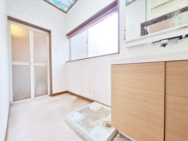 大津市錦織１丁目の中古一戸建て