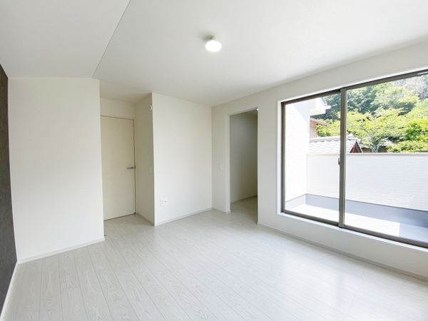京都市伏見区醍醐大高町　新築一戸建て　１期　２号棟