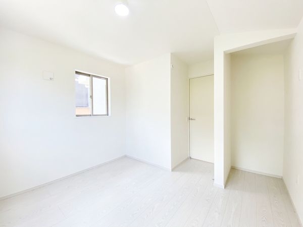 京都市伏見区醍醐大高町　新築一戸建て　１期　２号棟