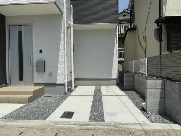 京都市山科区西野楳本町　新築一戸建て