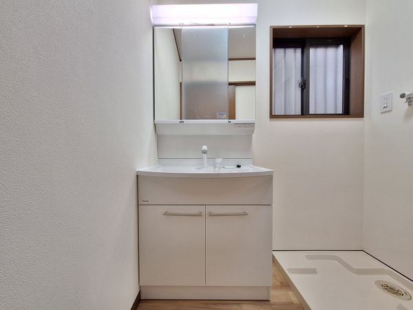 大津市大江３丁目の中古一戸建て