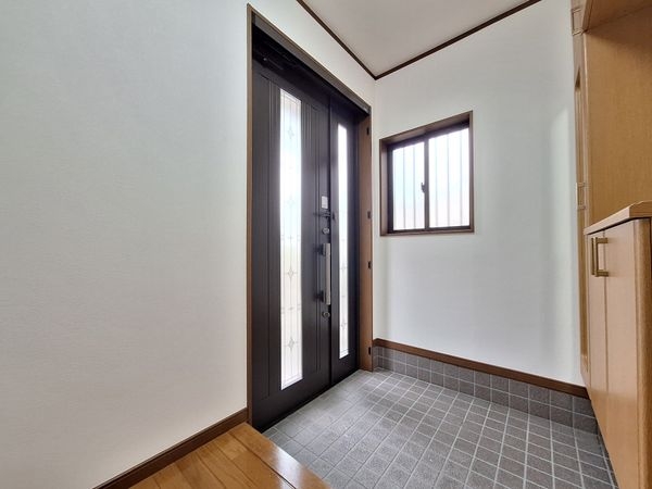 大津市大江３丁目の中古一戸建て
