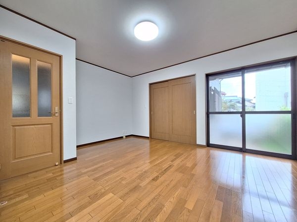 大津市大江３丁目の中古一戸建て