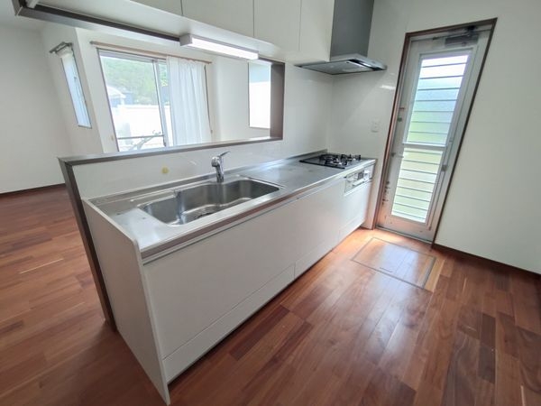 大津市大石東６丁目の中古一戸建て