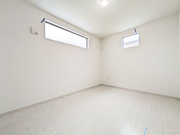 大津市中央１丁目　新築一戸建て　2号棟