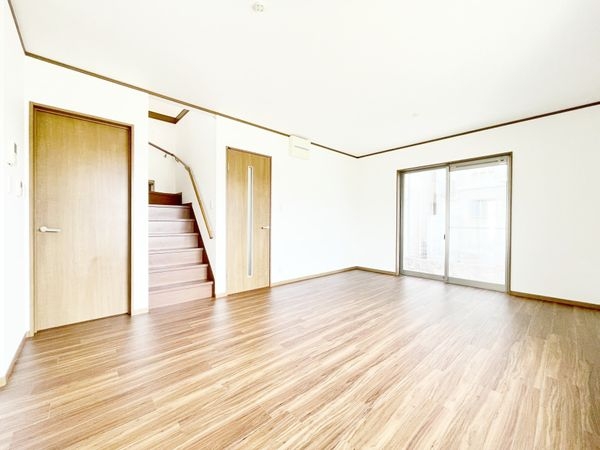 京都市伏見区羽束師鴨川町の中古一戸建て
