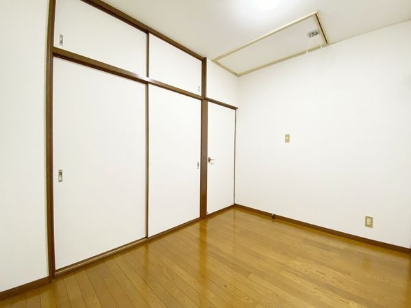 京都市山科区四ノ宮小金塚の中古一戸建て