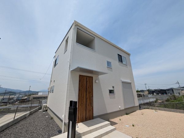 大津市関津４丁目　新築一戸建て