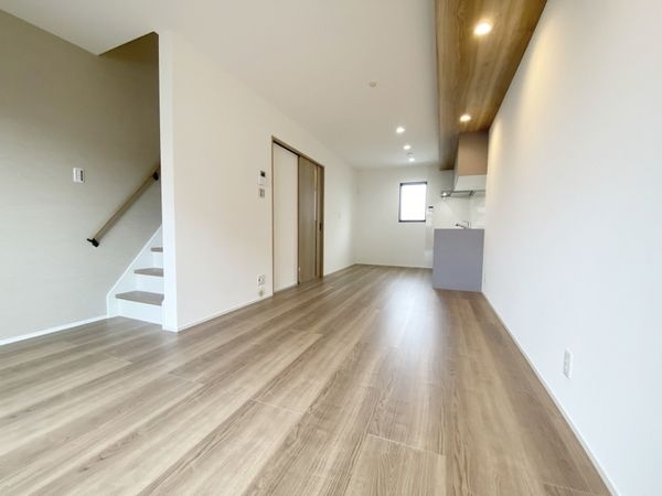 京都市伏見区舞台町　新築一戸建て　全１区画