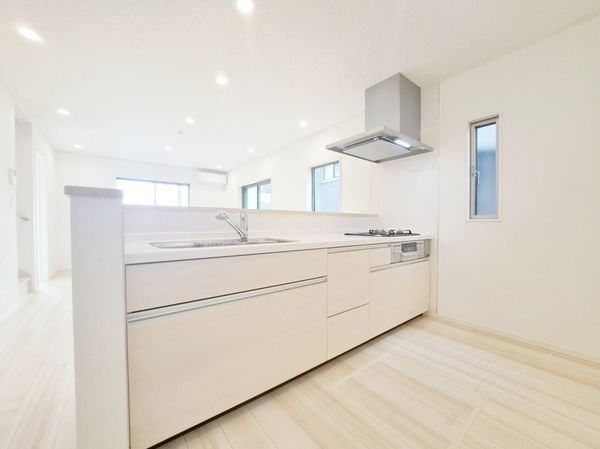 大津市衣川3丁目の中古一戸建て(キッチン)