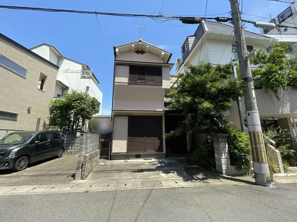 京都市山科区御陵四丁野町の中古一戸建て