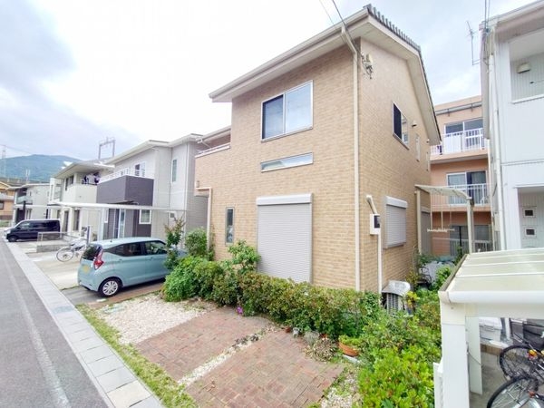 大津市下阪本５丁目の中古一戸建て