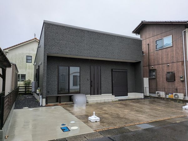 守山市水保町　中古一戸建て