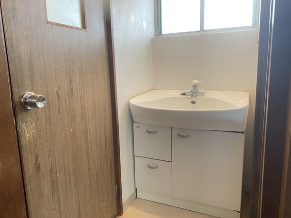 京都市伏見区深草大亀谷万帖敷町の中古一戸建て