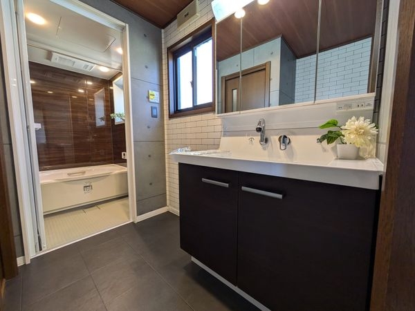 守山市欲賀町の中古一戸建て