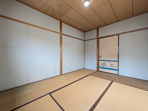 大津市雄琴５丁目の中古一戸建て