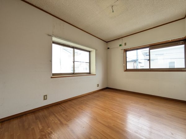 大津市雄琴５丁目の中古一戸建て