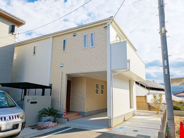 大津市錦織１丁目　新築一戸建て　４号棟