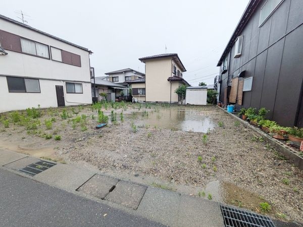 栗東市林　新築一戸建て　１期　１号地