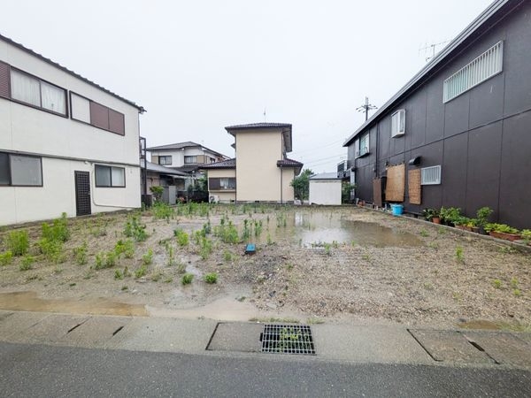 栗東市林　新築一戸建て　１期　１号地