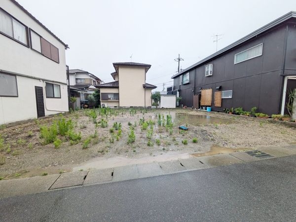 栗東市林　新築一戸建て　１期　１号地