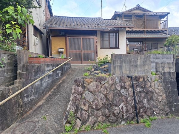 大津市光が丘町　中古一戸建て