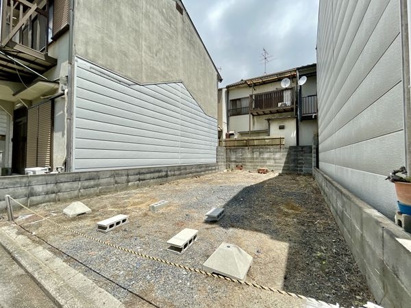 京都市伏見区深草直違橋南１丁目　新築一戸建て