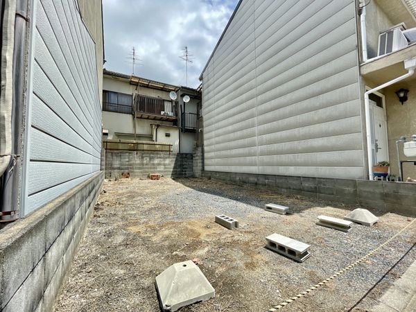 京都市伏見区深草直違橋南１丁目　新築一戸建て