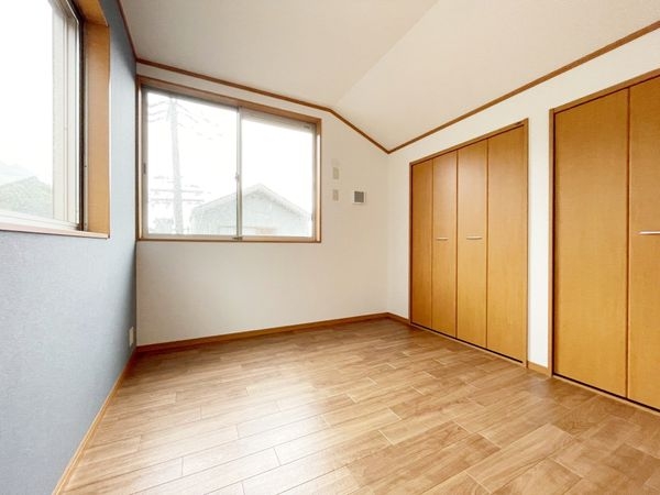 京都市山科区小山中島町の中古一戸建て