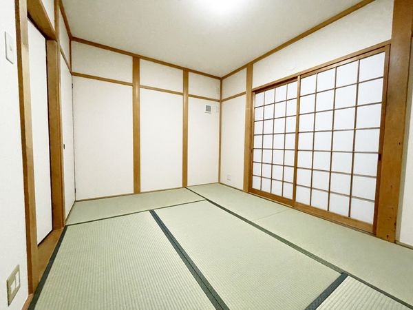 京都市山科区小山中島町の中古一戸建て