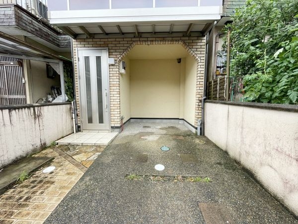 京都市山科区小山中島町の中古一戸建て